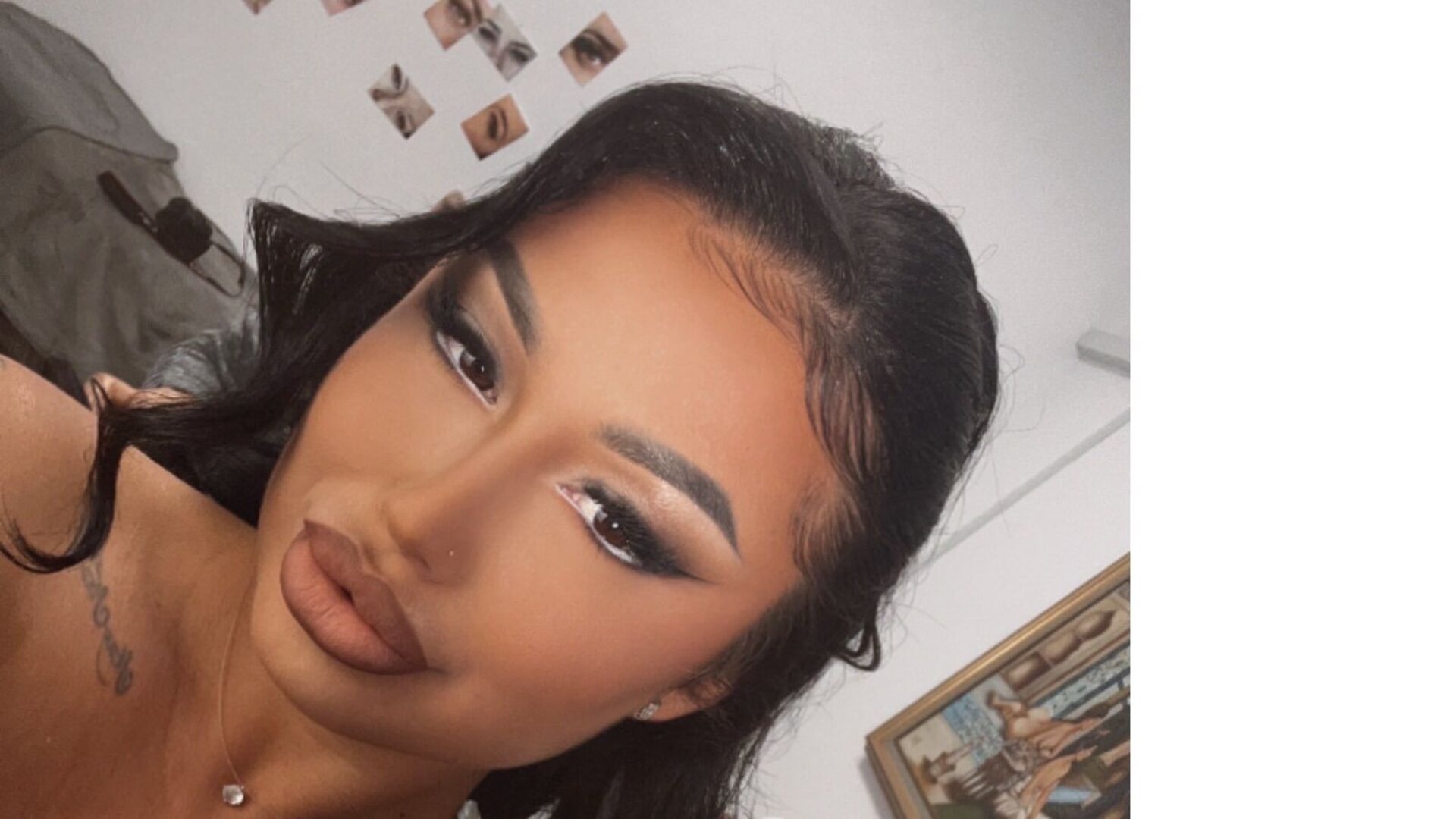GiulliaFox xxx